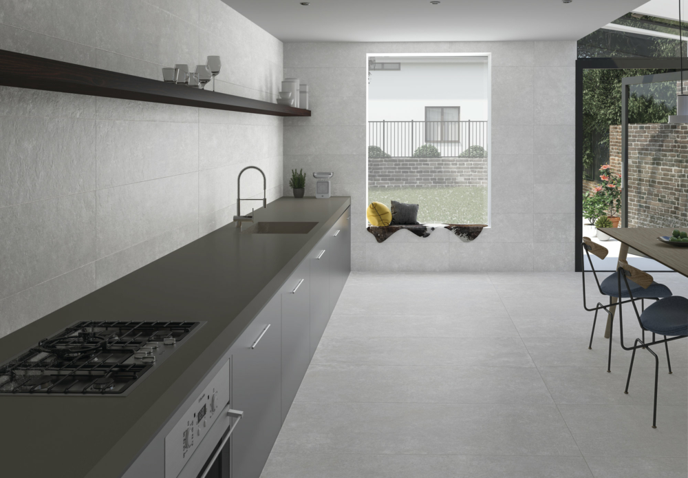 Cuisine avec béton ciré gris clair