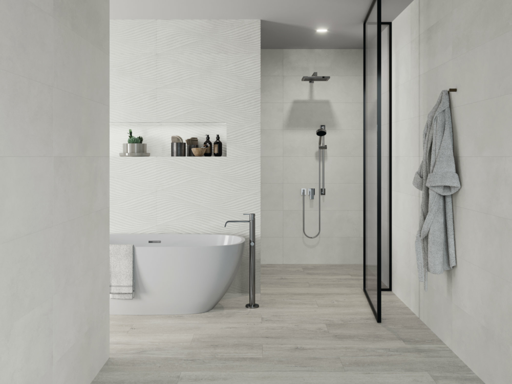 Salle de bain avec sol effet bois