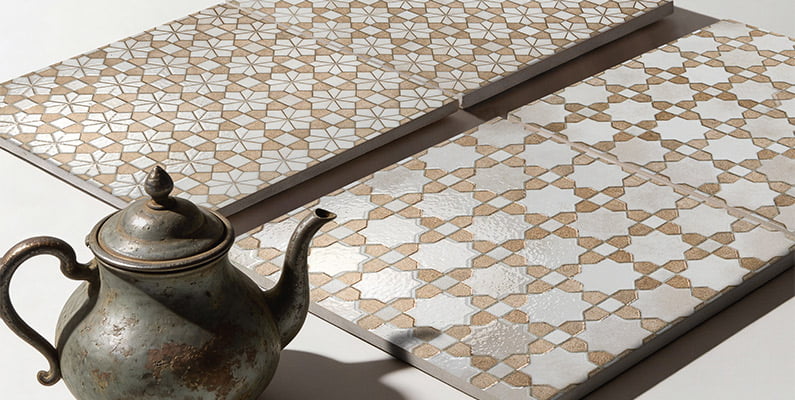 Détail des motifs Riad et Bejmat des carreaux de ciment marocains