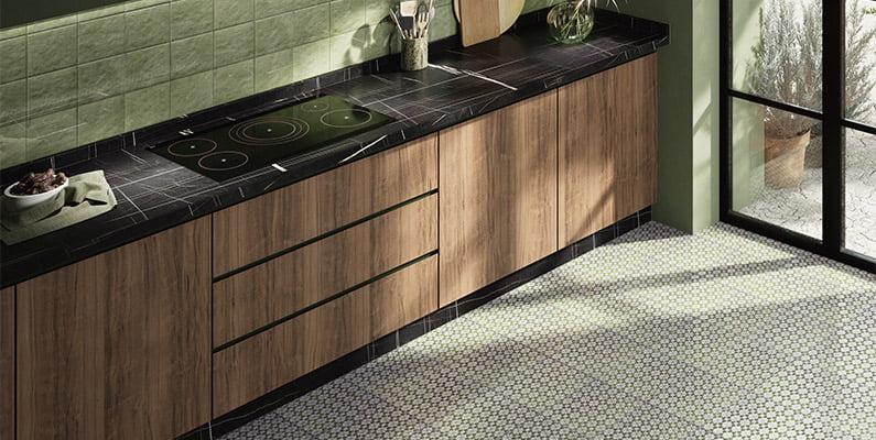 Sol de cuisine en carreaux de ciment marocains verts motif Bejmat